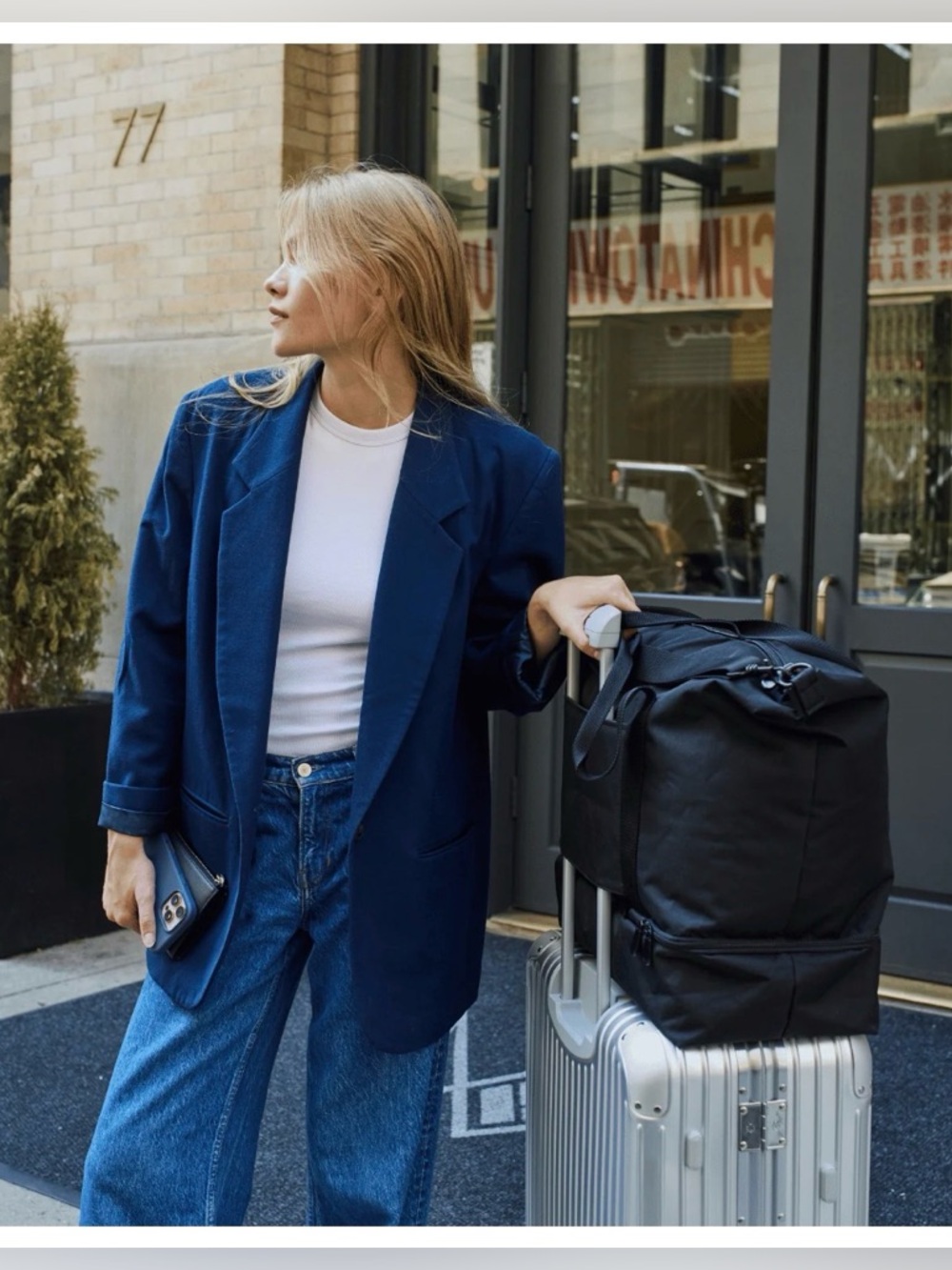 Catalina Deluxe Large Weekender Bag - Picture 5 of 9